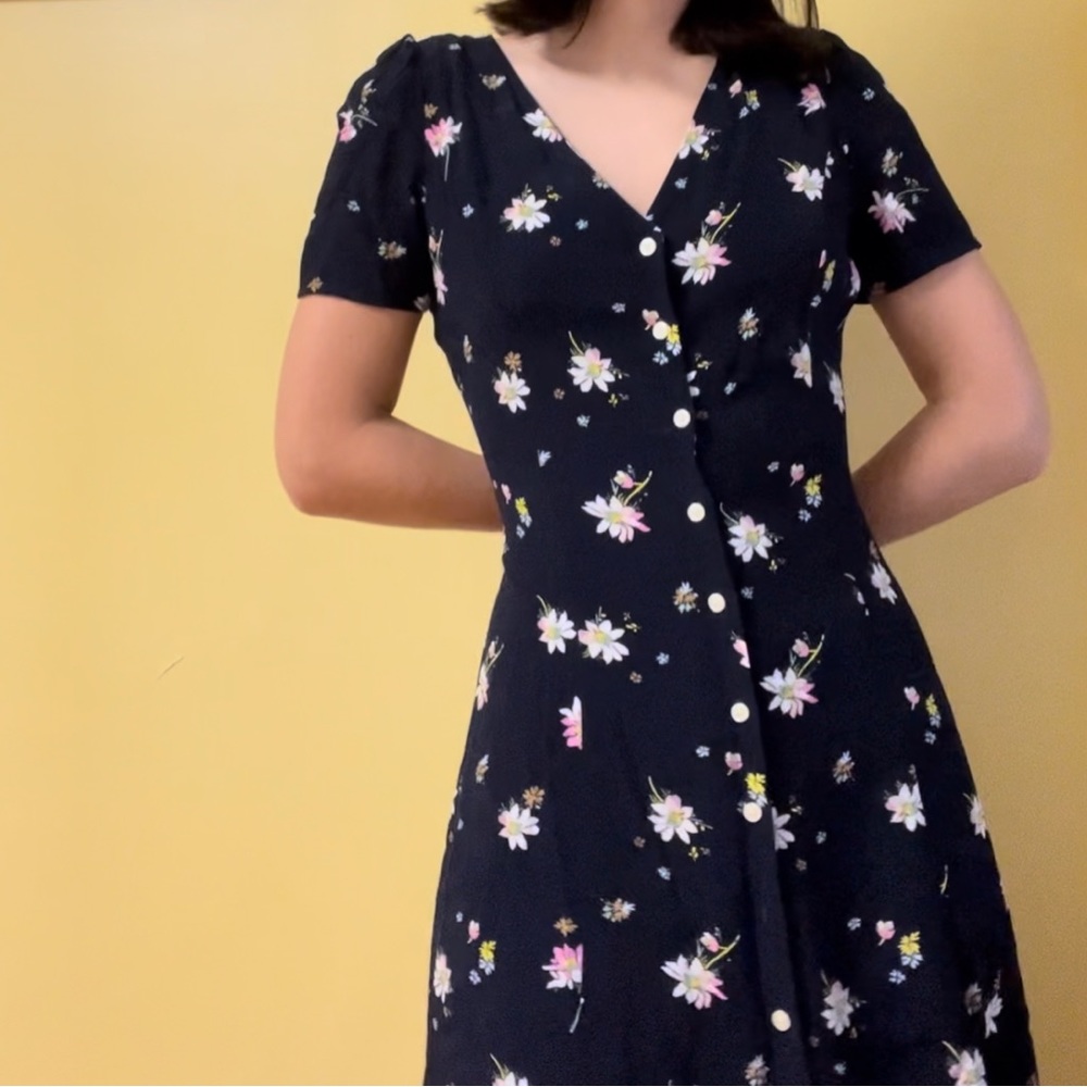 gap floral midi dress- size four